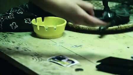 ARENA MOVIE (2011) ESCENAS DE SEXO