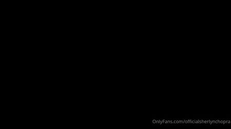 La Cueva Ardiente Sherlyn Chopra Onlyfans Live 9xlust.mp4