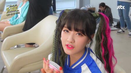 [CLOSE CAM] Hyemi x Soyeon x Oh Seunghee x Sungyeon_¡¡Espionaje en la sala de espera de las chicas 2!!!