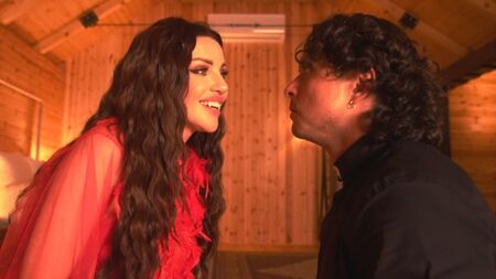 Vinimos aquí para follar aquí, no para crear un romance