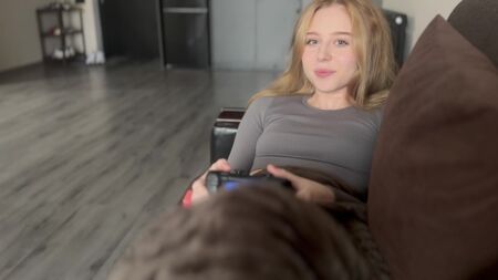 Señorita, puedes tu boca por unos minutos