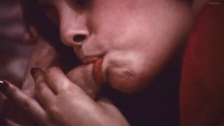 Lina Romay desnuda - La marquesa de Sade (1976) SIN CORTAR - 1080p