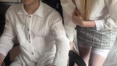 El sueño erótico de una estudiante se hizo realidad