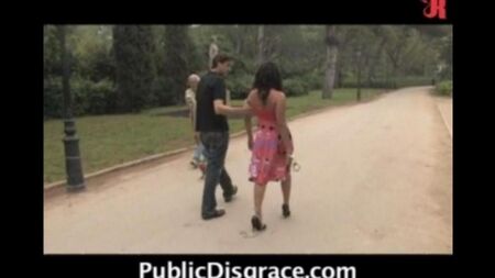 Sexo público en el parque por dinero