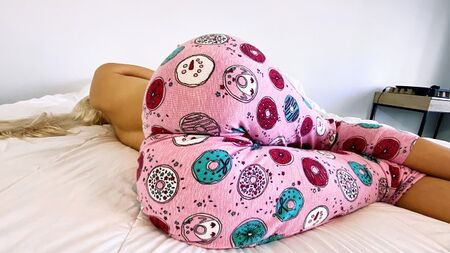 Quítate los pantalones. ¡Tengo un miembro!