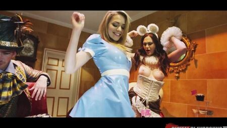 Parodia porno en Alicia en el país de las maravillas