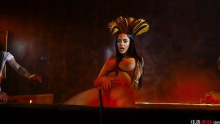 ESCENA ELIMINADA DE SEXO CON SALMA HAYEK DESNUDO DE «DE AMANECER A ANOCHECER»