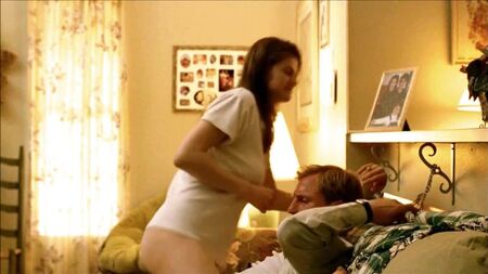 Alexandra Daddario desnuda - True Detective (2014 - ...)