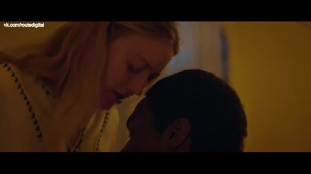 Dakota Fanning desnuda (cubierta) - Mariposas en el estómago (2019) HD 1080p Ver online / Dakota Fanning - Mariposas en el estómago