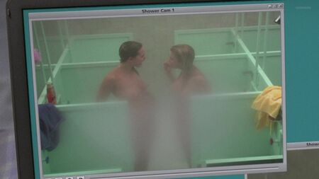 Jennifer Walcott, Tara Killian, Angela Little, Arielle Kebbel desnudas - American Pie Presents: Band Camp (EE. UU., 2005) [HD 1080p, sin clasificar]