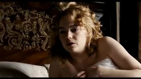 Emma Stone desnuda - La favorita (2019) Ver online / Emma Stone - La favorita