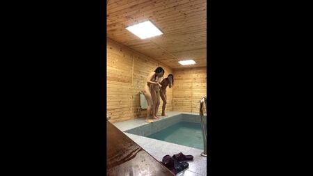 18 KZ - Chicas kazajas desnudas en la sauna Más