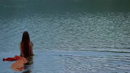 Mallika Sherawat desnuda - Hiss (2010) HD 1080p Ver online