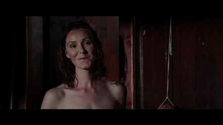 Violet Ryder, Sofía Vergara desnuda - Bent (2018) HD 1080p Ver en línea / Violet Ryder, Sofía Vergara - Bent