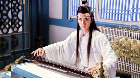 Wang Yibo «No olvidar» (subtítulos en ruso, banda sonora de «Indomable: La llamada de Chenqing»)