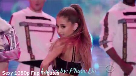 El tributo más sexy a Ariana Grande
