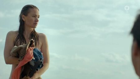 Lisa Maria Potthoff desnuda - Engelmacher: La novela policíaca de Usedom (2016) HD 720p / Lisa Potthoff