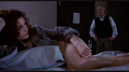 Mary Elizabeth Mastrantonio desnuda - El color del dinero (1986) HD 1080p Ver online