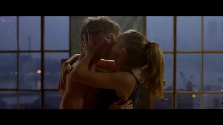 Amanda Schull desnuda – Center Stage (2000) HD 1080p Blu-ray: ver online / Amanda Schull – En el escenario