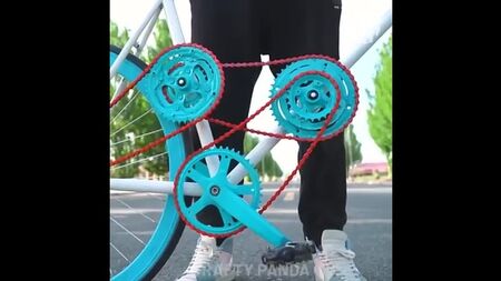 redditsave.com_crafty_panda_vuelve_a_las_andadas_la_moto_más_rápida_de_la_historia-uu474rmttzq91.mp4