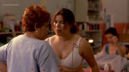 America Ferrera - Las mujeres de verdad tienen curvas (2002) HD 1080p ¿Desnuda? ¡Qué sexy! Ver online
