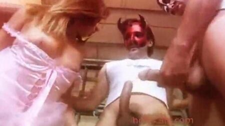 La chica de pelo rojo estaba abrumado