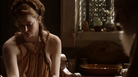 Todas las escenas de desnudos de Esme Bianco en «Juego de Tronos» en HD 720p