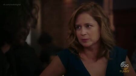 Jenna Fischer - Splitting Up Together, temporada 1, episodio 4 (2018) HD 720p ¿Desnuda? ¡Qué sexy! Ver online / Jenna Fischer - Separados juntos