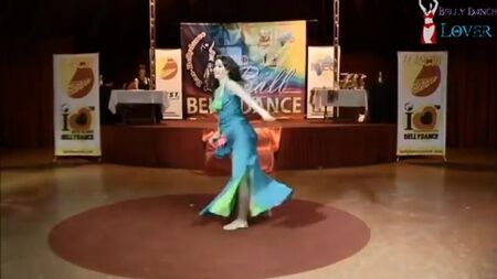 La danza del vientre más bonita de Safinaz - Silvana Hasna Bellydancer (Halawet Rooh) 24482