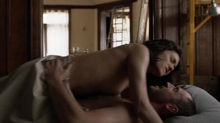 Emmy Rossum desnuda, Isidora Goreshter, Sammi Hanratty - Shameless (2018) t. 8, ep. 10, 1080p