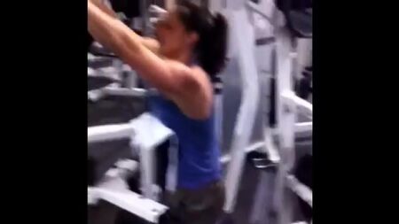 Linda Durbesson: Entrenamiento intenso para la espalda. Motivación para el fitness