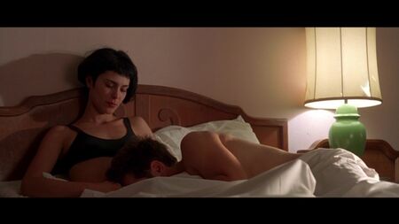 Michelle Forbes - California (1993) HD 720p ¿Desnuda? ¡Qué sexy! Ver online