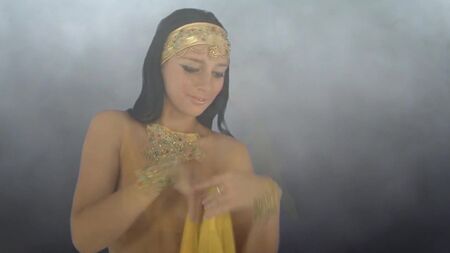 Baile erótico - Belleza oriental - HD