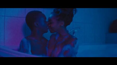 Shakira Ja'nai Paye Nude - All Day and a Night (2020) HD 1080p Ver en línea / Shakira Ja'nai Paye - Todo el día y toda la noche