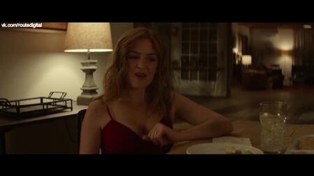 Isla Fisher - Visions (2015) 720p Blu-ray ¿Desnudos? ¡Sexy! Ver online / Isla Fisher - Visions