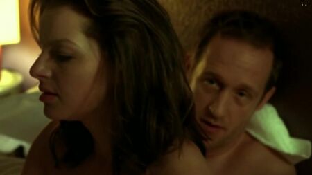 Yvonne Catterfeld Nude - Sombras de la justicia (2009) HD 720p Ver en línea