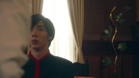 Akari Hayami - Investor Z (Ep. 3) Drama de TV Tokyo 25, 27 de julio de 2018