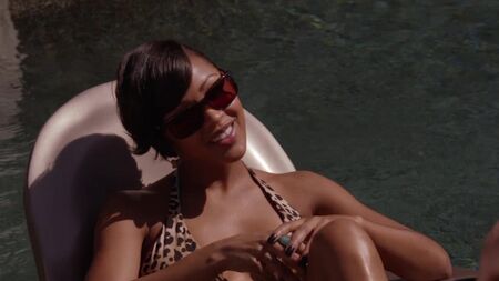 Meagan Good sexy - Californication (2012) Temporada 5, episodios 2-6