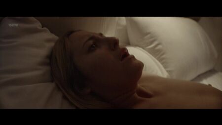 Scout Taylor-Compton desnuda - Ghost House (EE. UU., 2017) 1080p WEB Ver online / Scout Taylor-Compton - La casa de los fantasmas