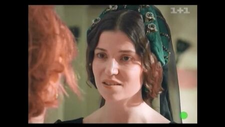 Una época majestuosa. ¡Roxolana —Gürrem— le da una paliza a Hatice! (fragmento del episodio 88)