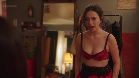 Mikey Madison - Better Things, temporada 4, episodio 4 (2020) HD 1080p ¿Desnuda? ¡Qué sexy! Ver online