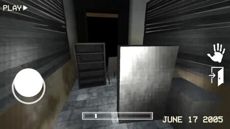 EL CABEZA DE SIRENA EN MI CASA - SCP-6789 sirenhead: vídeos de terror