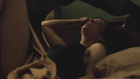 Krysten Ritter – Jessica Jones (2015) Temporada 1 HD 1080p ¿Desnuda? ¡Qué sexy! Ver online / Krysten Ritter – Jessica Jones