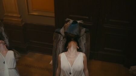 Liv Lisa Fries, Hannah Herzsprung, etc. - Babylon Berlin, temporada 3 (2020) Liv Lisa Fries, Hannah Herzsprung, Leonie Benesch - Babylon Berlin