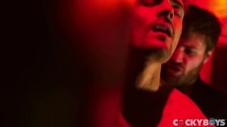 EL CHICO ESCANDALOSO, PARTE 3 - CARTER DANE, DORYANN MARGUET, porno gay