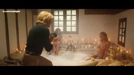 Alison Wheeler, Marie Perrin, etc. Desnudas - Cloclo (FR-2012) Alison Wheeler, Marie Perrin, Ana Girardot, Sabrina Seyweku - Mi camino