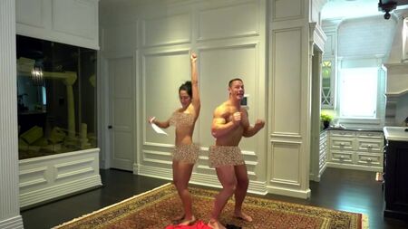 ¡Celebración del Nude 500K! ¡John Cena y Nikki Bella cumplen su promesa!