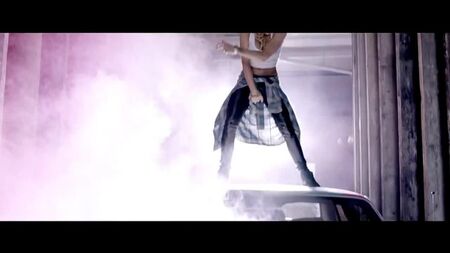▲ SWAG Rita Ora con Tinie Tempah - R.I.P