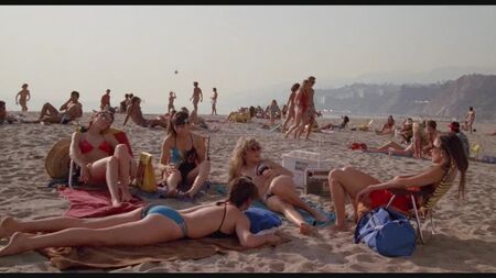 Elizabeth Daily, Deborah Foreman, etc. Desnudas - Valley Girl (1983) HD 1080p Blu-ray: Ver online