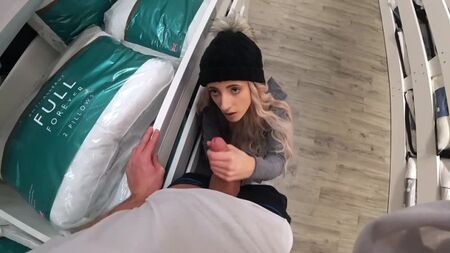 Jade: prometo una corrida facial en público, paseando el semen, flash, desconocidos, OnlyFans